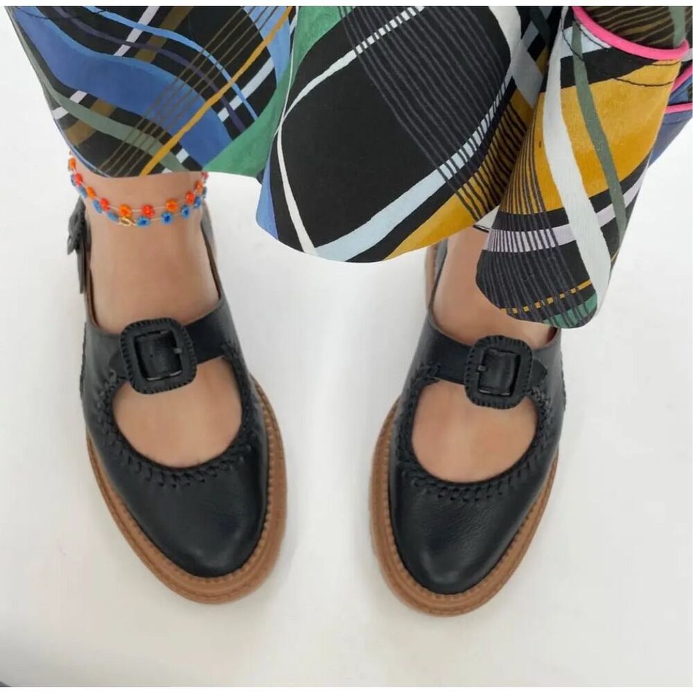 Black Leather Women's Sandals